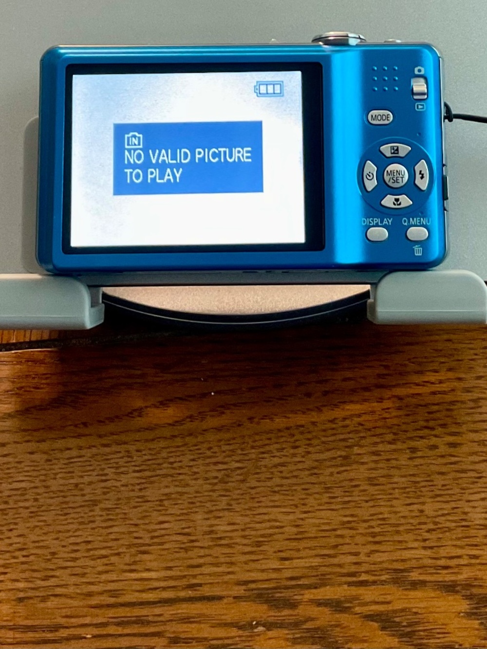 Digital Camera - Picture 2 of 3
